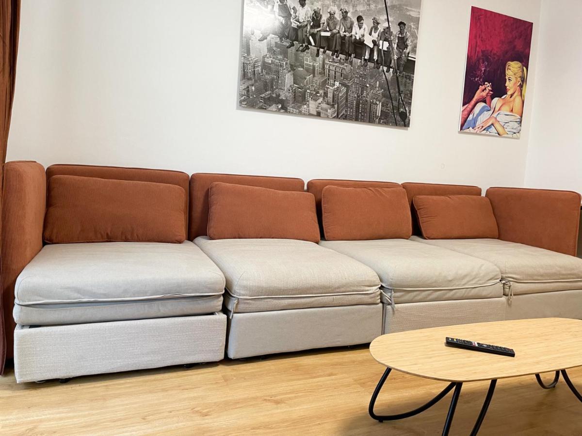 City Center 2 Bedroom A/C Apartment Bratislava Exterior photo