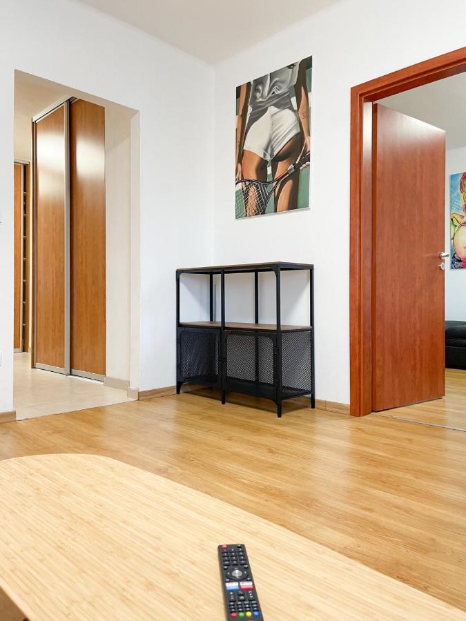 City Center 2 Bedroom A/C Apartment Bratislava Exterior photo