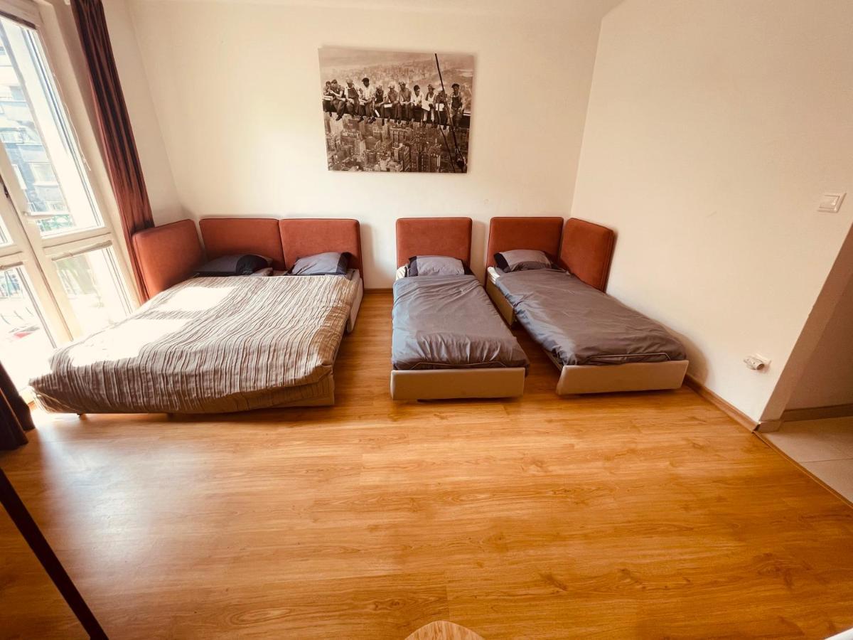 City Center 2 Bedroom A/C Apartment Bratislava Exterior photo